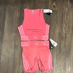 🆕  2pc Adidas Set Size Should